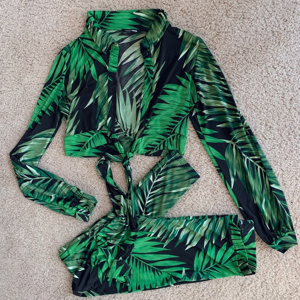 Fashion Nova Tropical Print Set